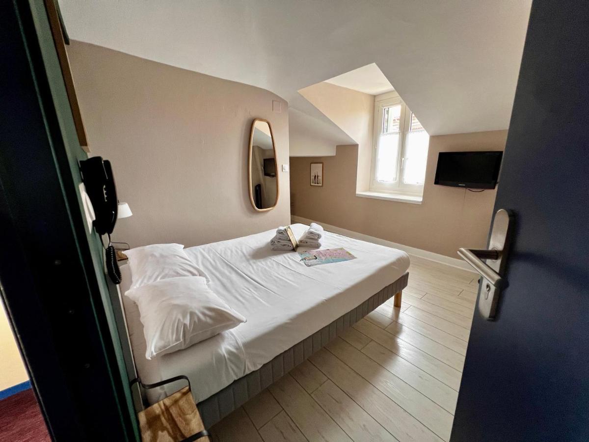 Saint Hotel 2*
